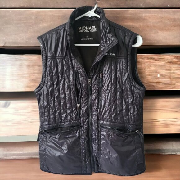 Michael Kors Black Quilted Shiny Puffer Vest Size M Full Zip Pockets High Collar - Picture 1 of 13